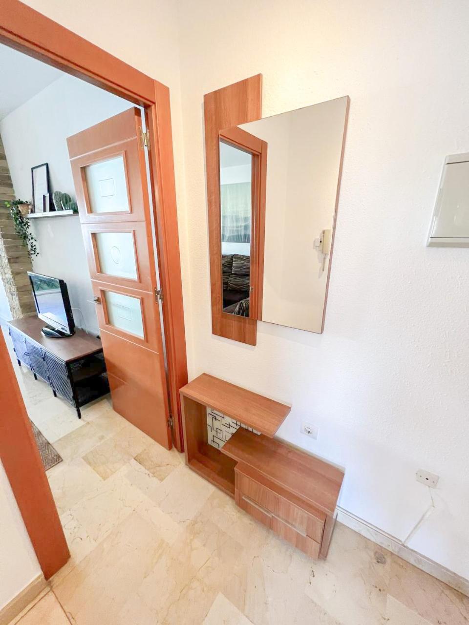 Large & Cozy Centrally Apartment Torremolinos Kültér fotó